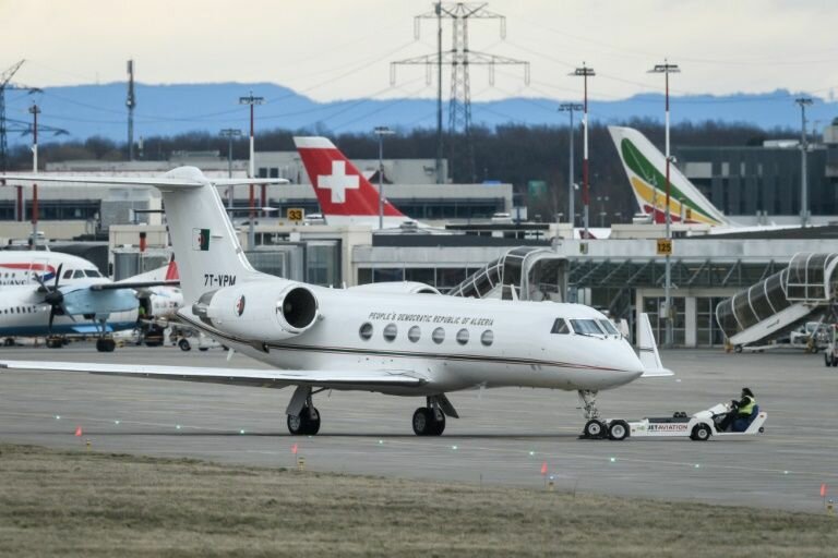 Abdelaziz Bouteflika's airplane parked in Geneva's airport